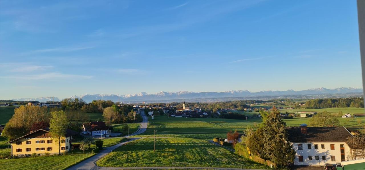 Landgasthof Entenwirt Tarsdorf Luaran gambar
