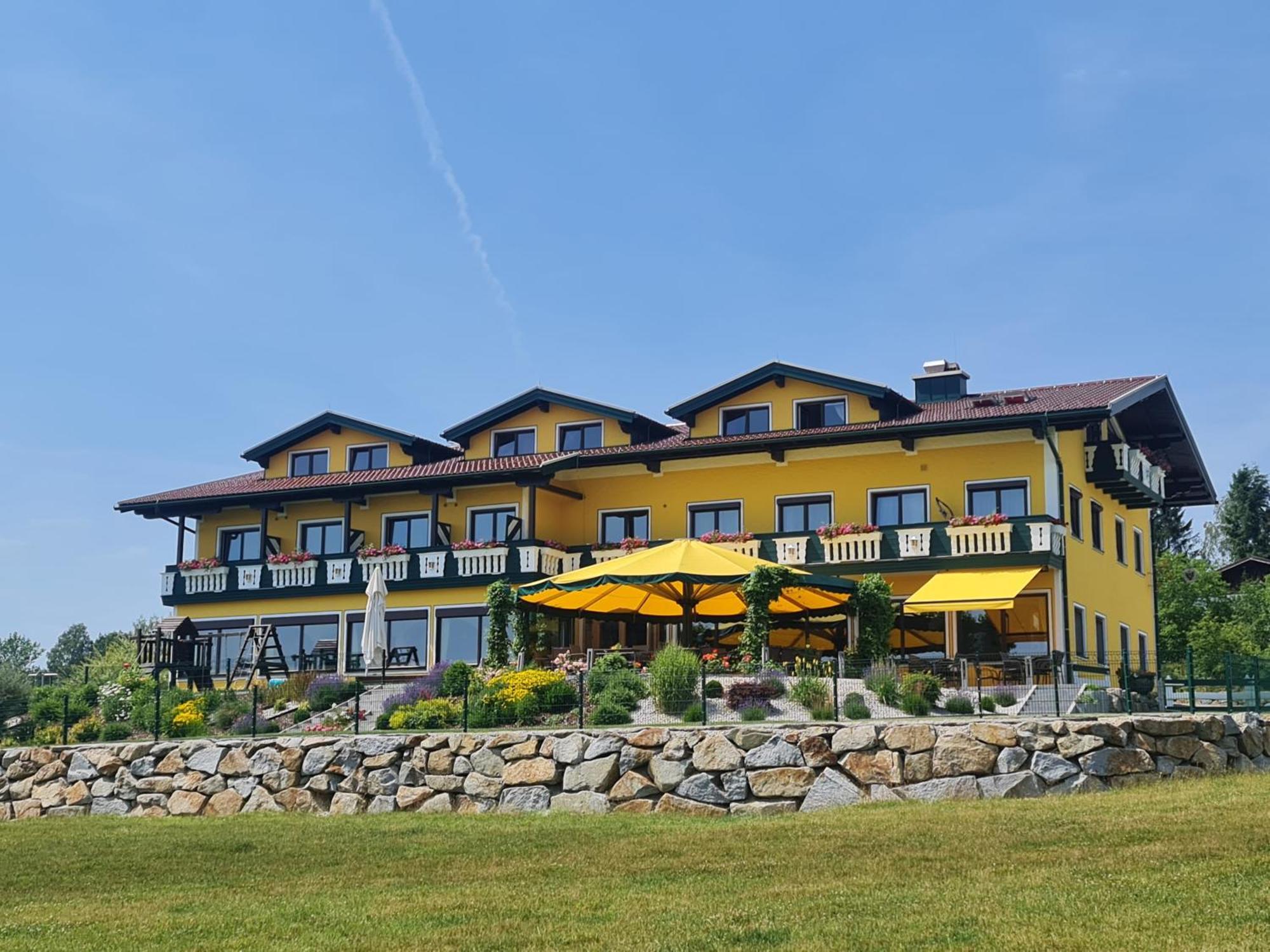 Landgasthof Entenwirt Tarsdorf Luaran gambar