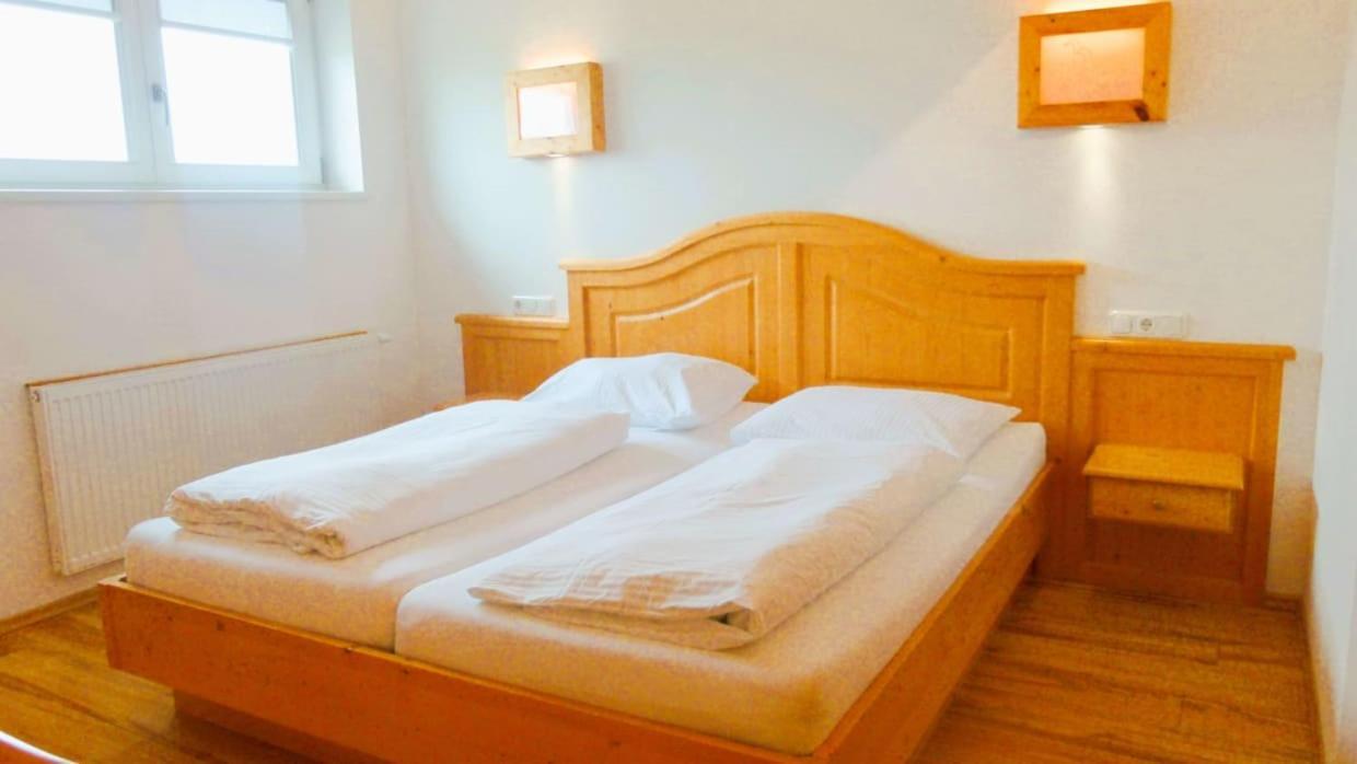 Landgasthof Entenwirt Tarsdorf Luaran gambar