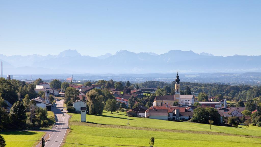 Landgasthof Entenwirt Tarsdorf Luaran gambar